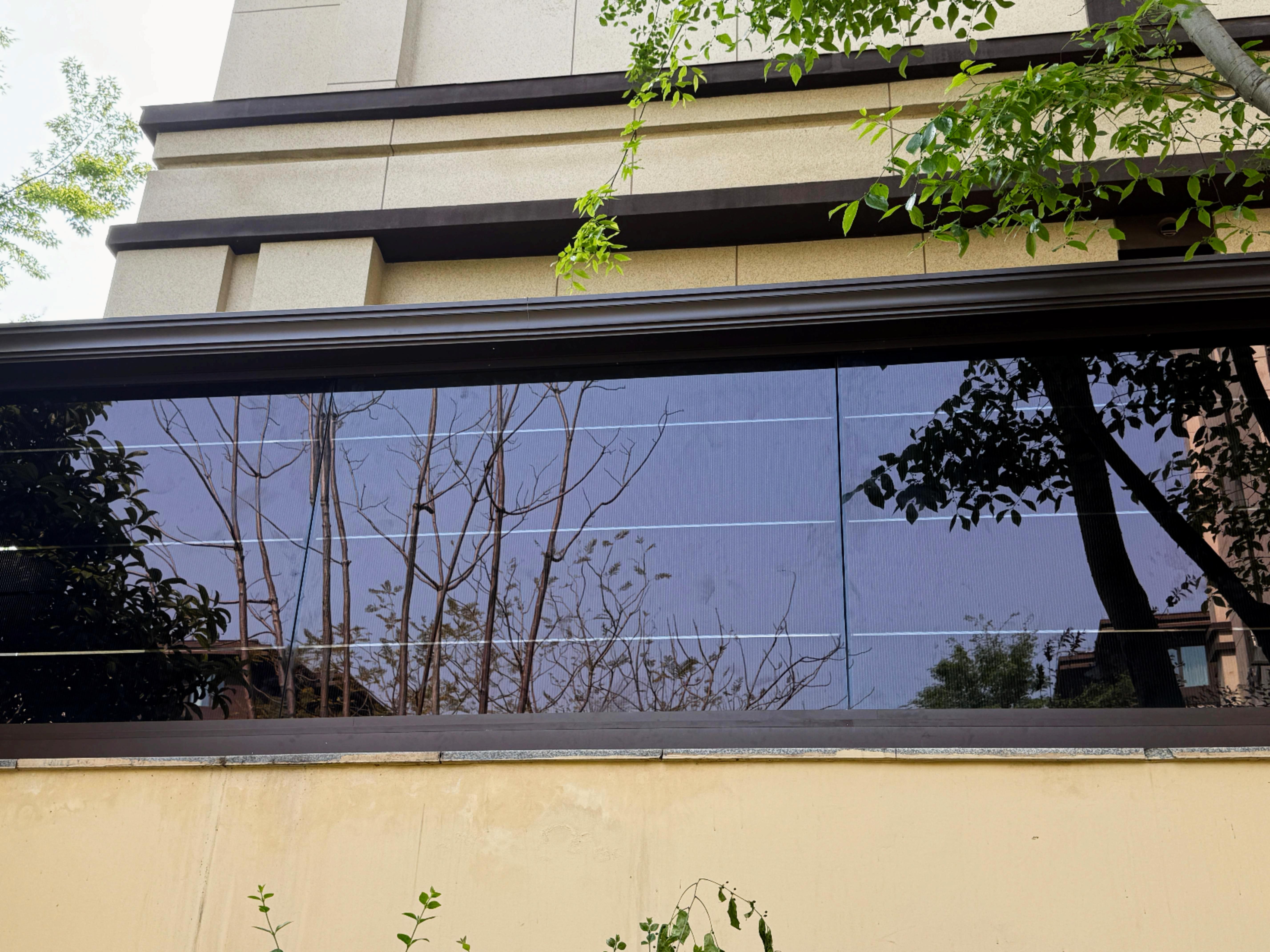 重庆龙湖千山新屿小区发电玻璃阳光房/幕墙项目